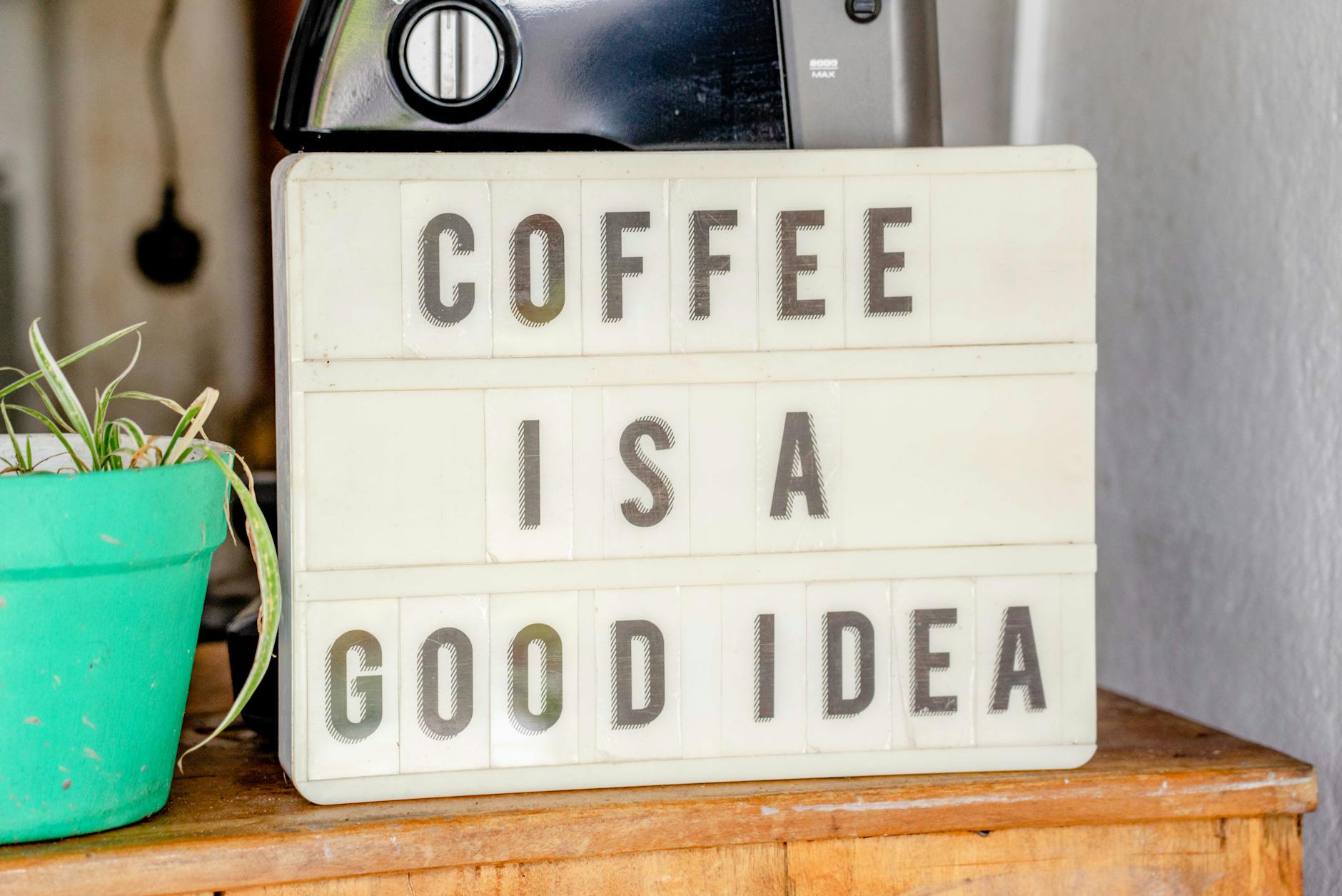 close up photo of a letterboard